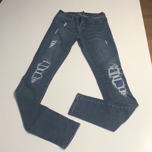 Celebrity Pink distressed Jeans